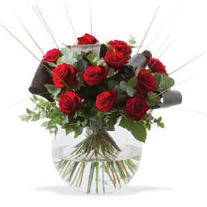 12 Luxury Red Roses Floral Bouquet