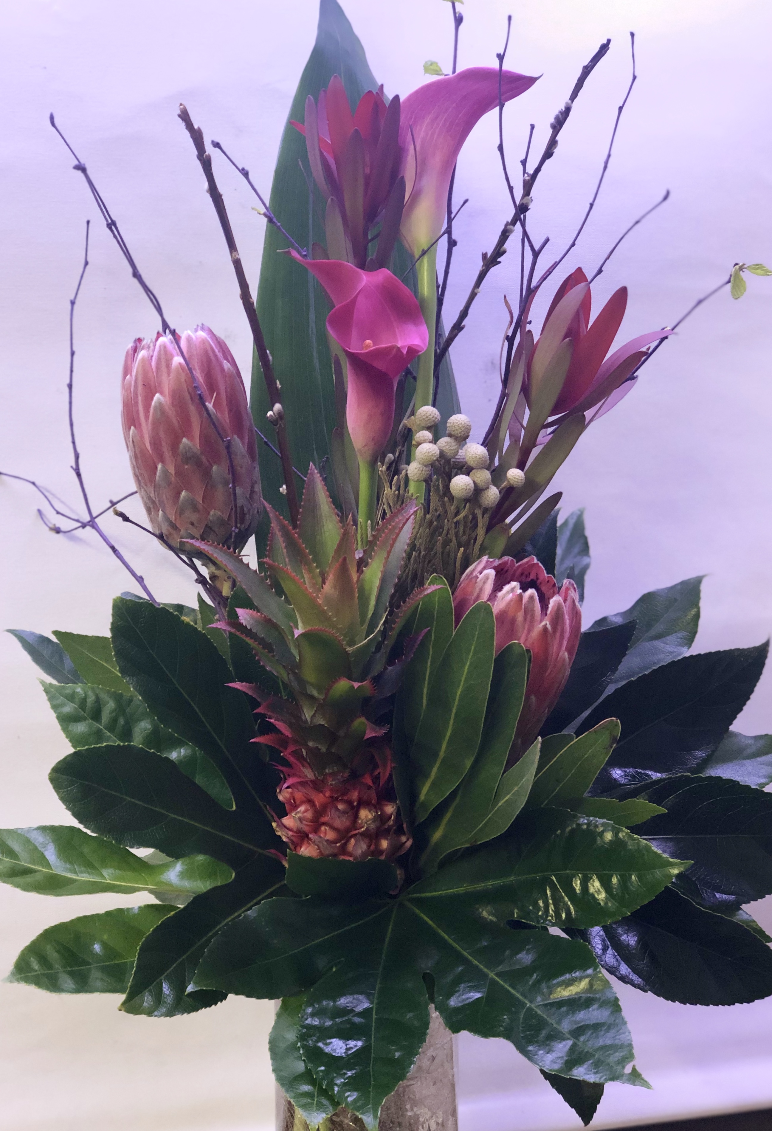 Protea and Ananas Tropical Display